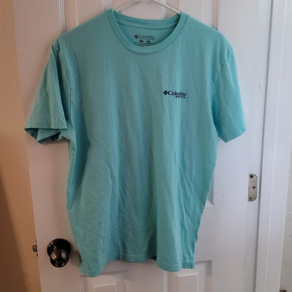Men's Columbia shirt